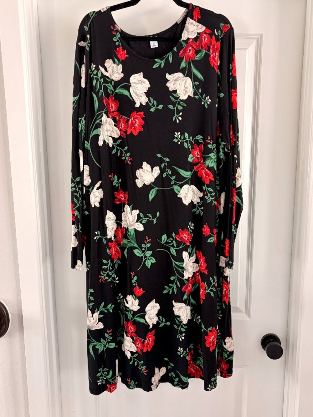 Old Navy NWOT Long Sleeve Knee Length Dress Black Floral Rayon Size 3X